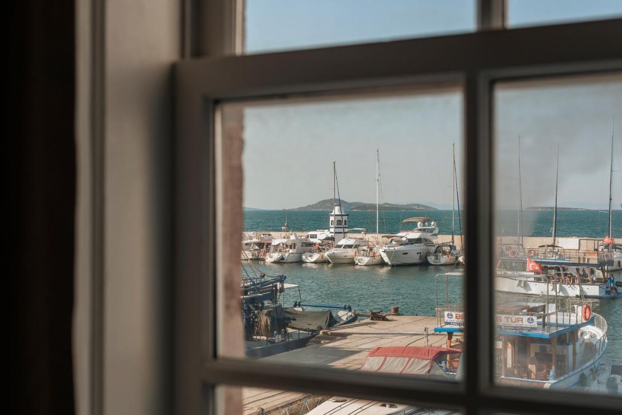 Guemruek Urla Hotel Buitenkant foto