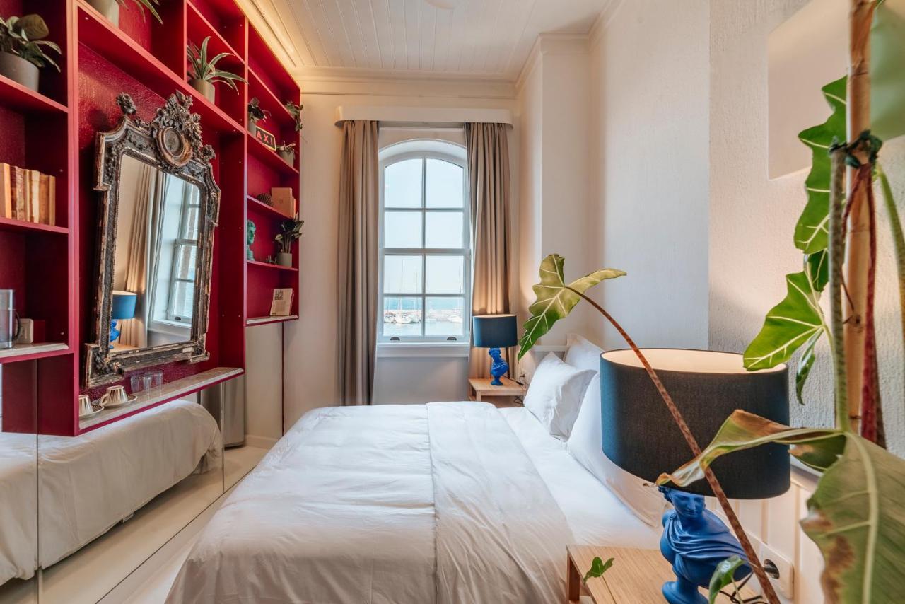 Guemruek Urla Hotel Buitenkant foto